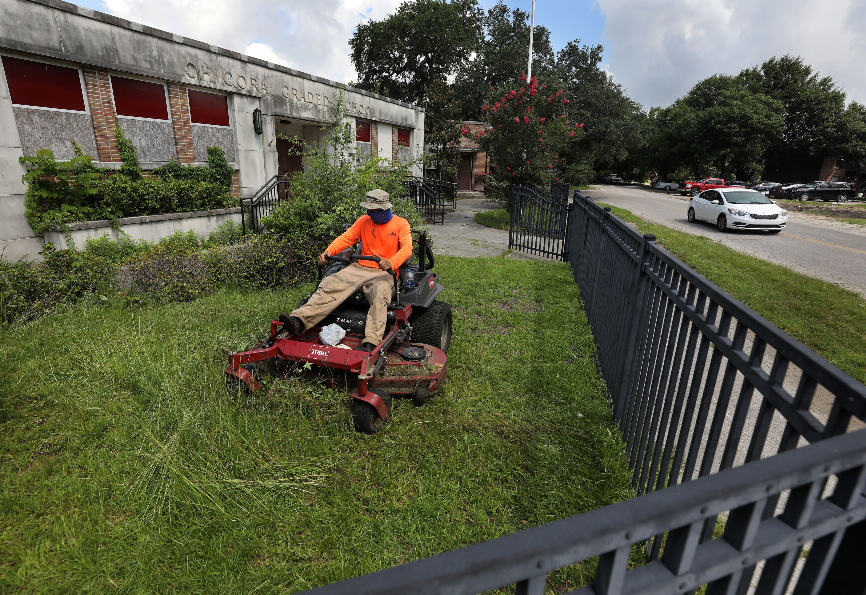 North Charleston expected to sell historic school to nonprofit for renovation